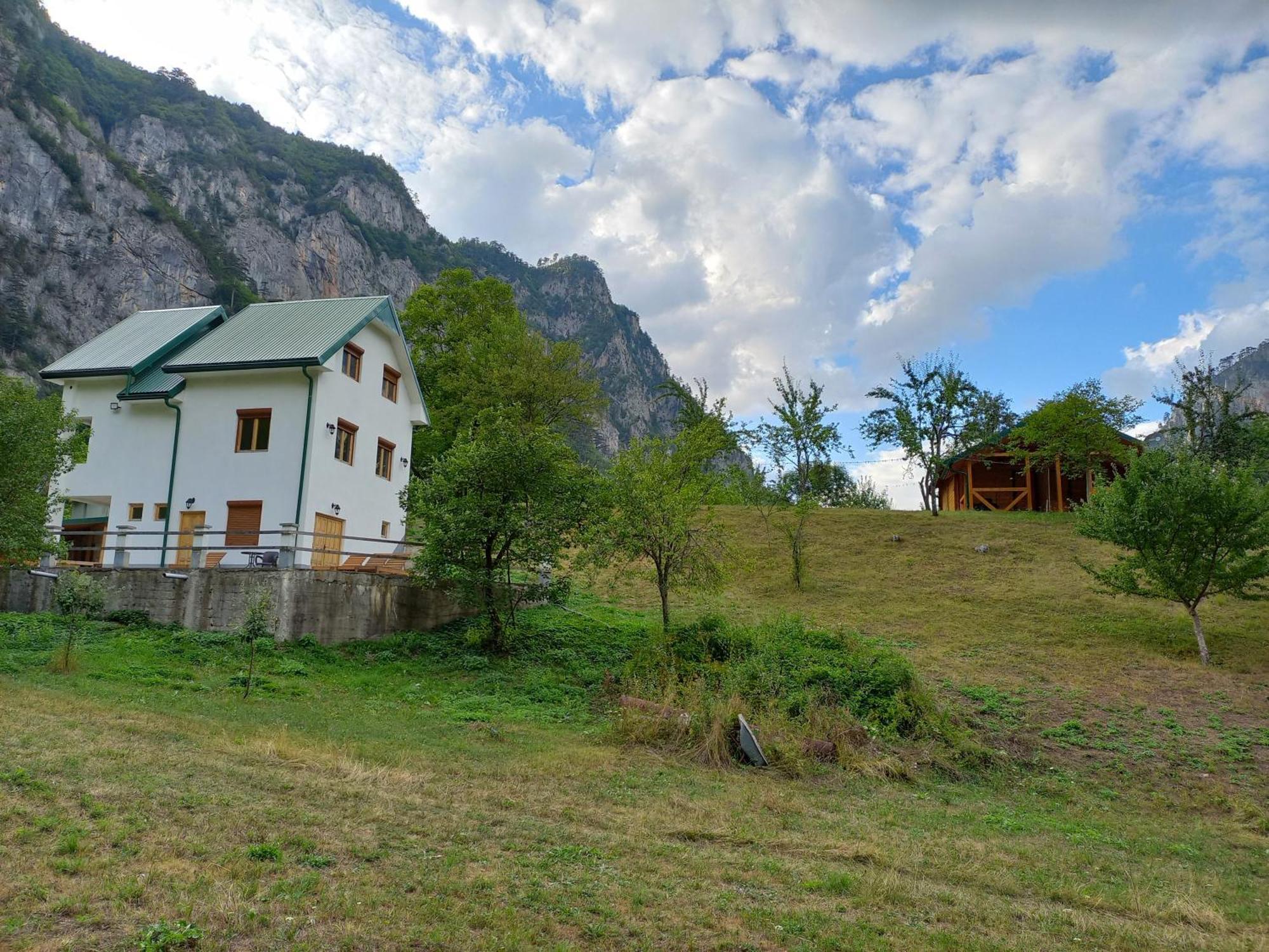 Vila Montana Dobrilovina Extérieur photo